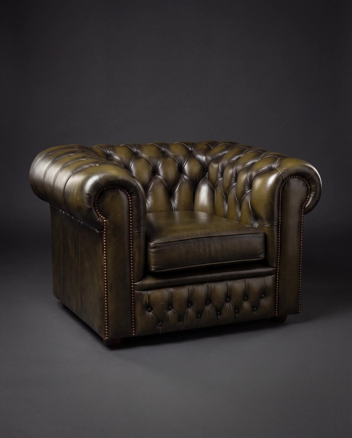 İngiliz Chesterfield Deri Berjer — fotoğraf 1