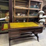 İngiliz ahşap çalışma masası