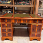 İNGİLİZ AHŞAP ÇALIŞMA MASASI