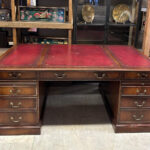 Antika Reprodux İngiliz Çalışma Masası