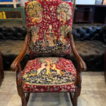 XIII Louis Oymalı Ve Goblen Kumaşlı Taht Sandalyesi