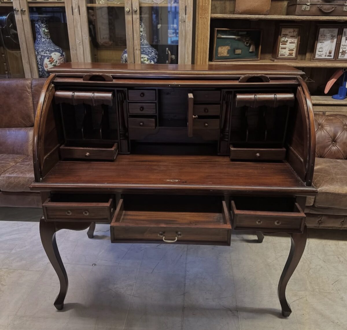 MUDO AHŞAP STORLU ÇALIŞMA MASASI - Görsel 3