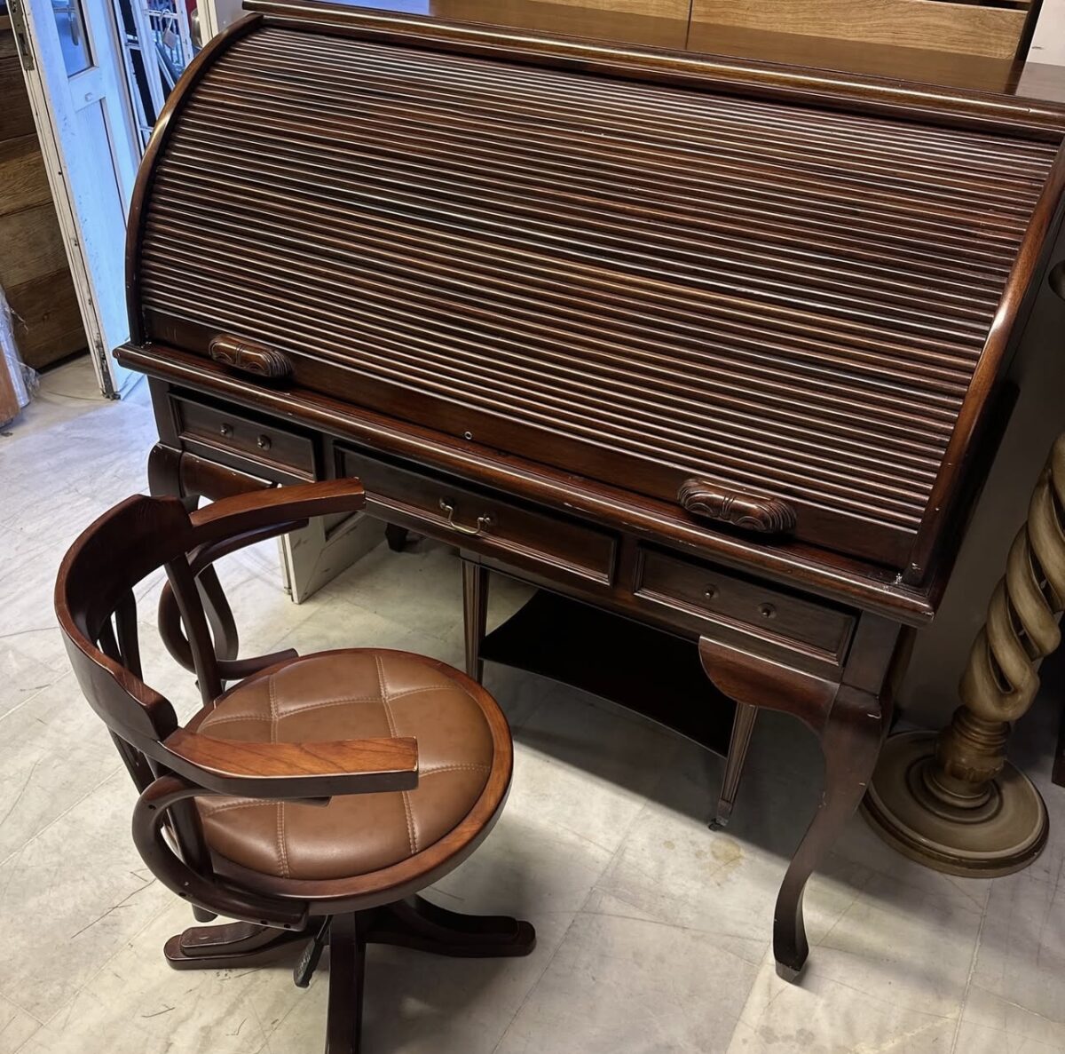 MUDO AHŞAP STORLU ÇALIŞMA MASASI - Görsel 2