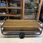 Mudo Endüstriyel Ahşap Orta Sehpa