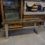 Mudo Rustik Paslanmaz Ayaklı Dresuar