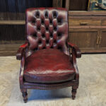 Antika İngiliz Deri Tekli Koltuk