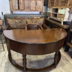 Mudo Nepal çalışma masası