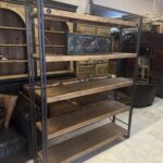 Moe’s Endüstriyel Ahşap Kitaplık