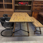 Moe’s Home Ahşap Masa Takımı