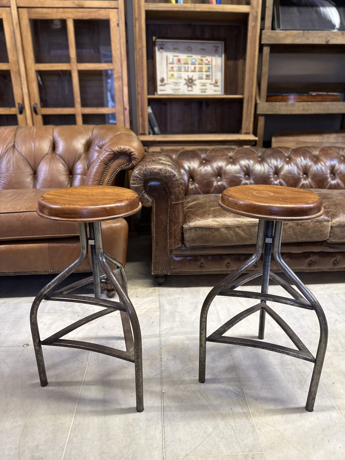 Endüstriyel Ahşap ayarlanabilir bar taburesi - Görsel 1