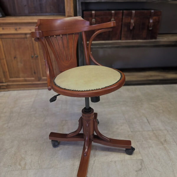 Mudo ahşap çalışma sandalyesi