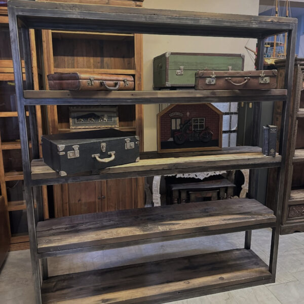 Mudo endüstriyel ahşap kitaplık