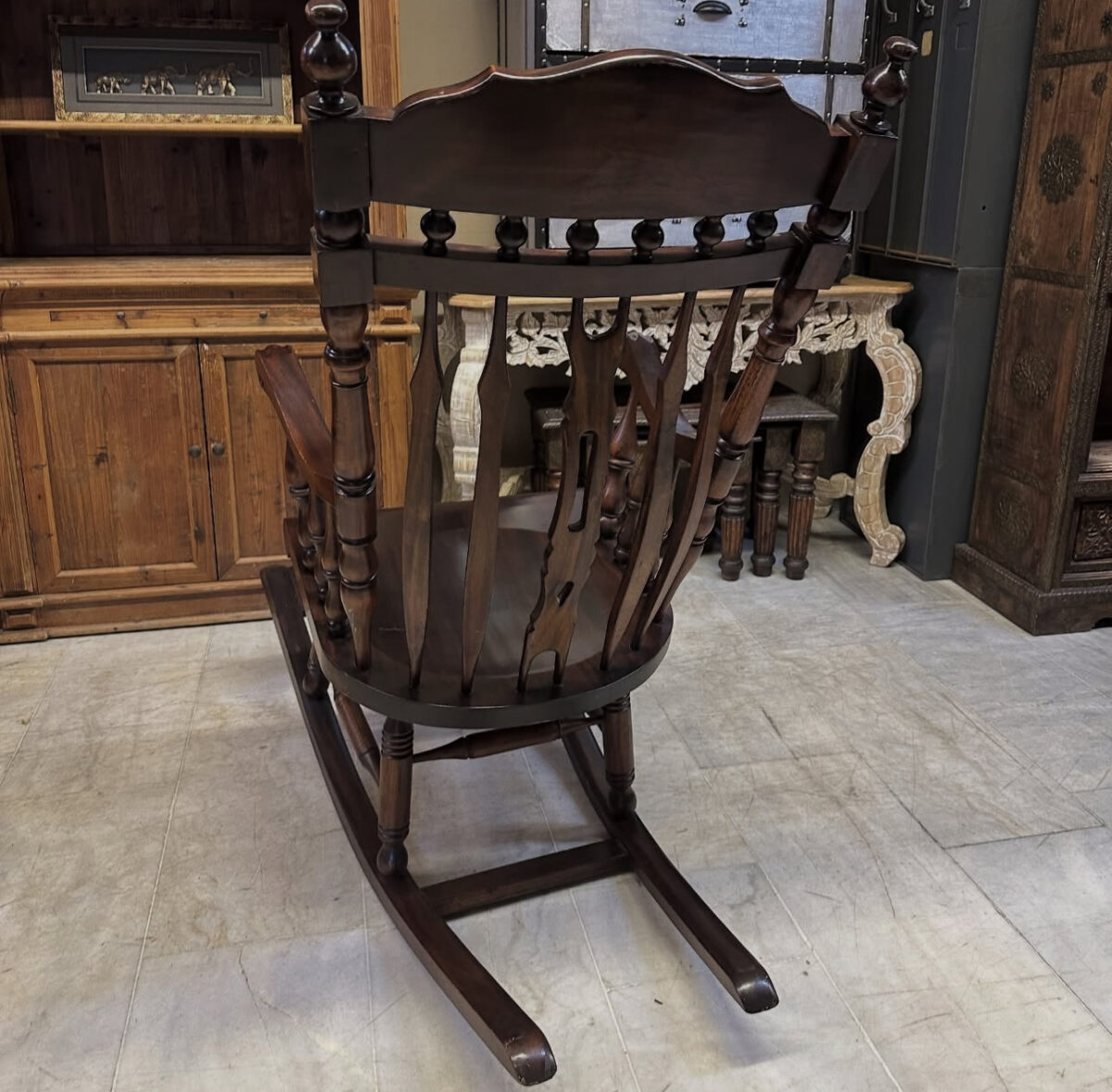 Antika ahşap sallanan sandalye - Görsel 3