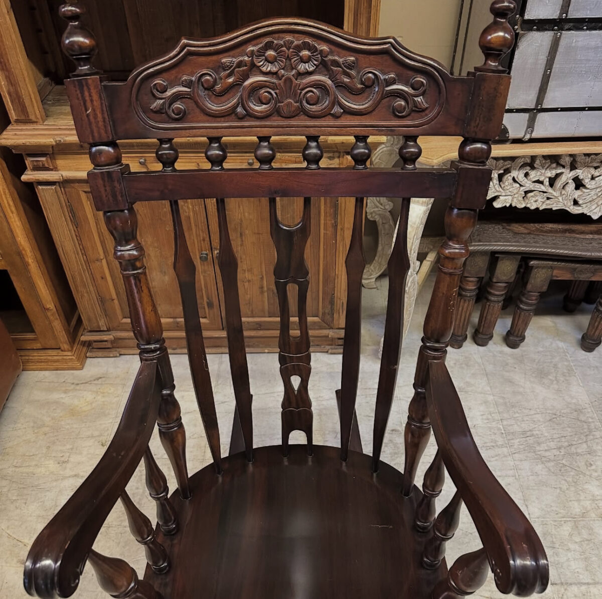 Antika ahşap sallanan sandalye - Görsel 4