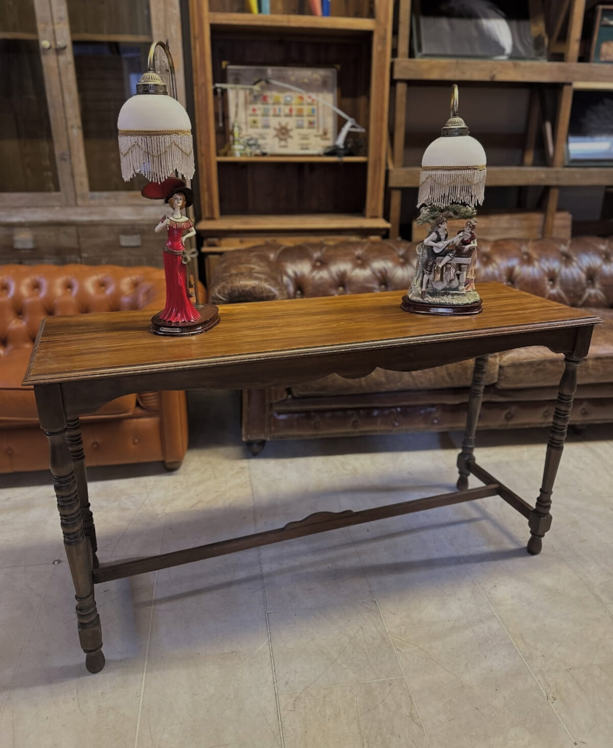 Ahşap Dresuar - Görsel 1