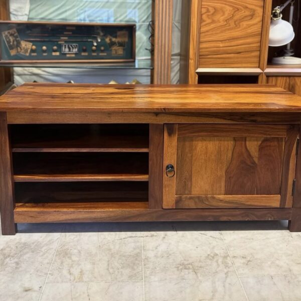 Mudo Sisam Ağacı Tv Sehpası