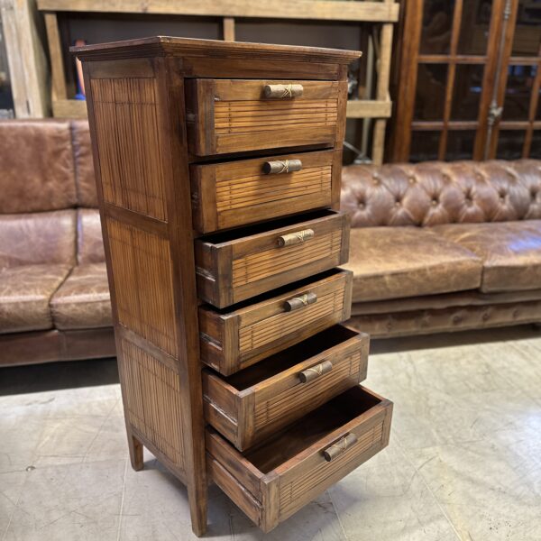 Mudo bambu Şifonyer