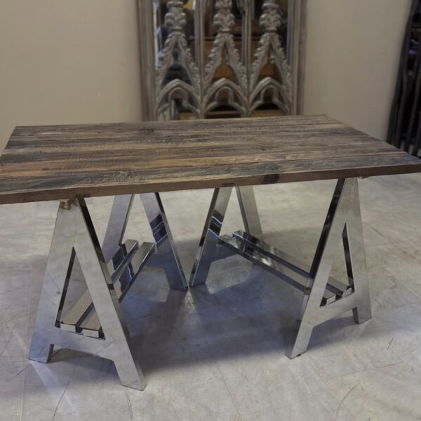 Mudo ahşap çalışma masası