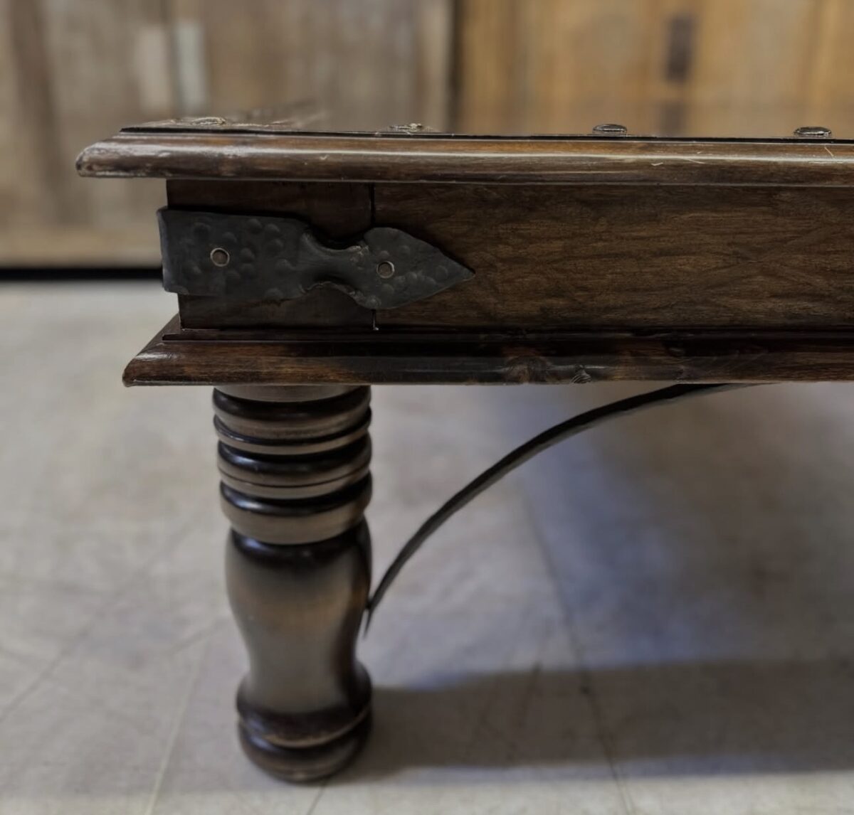 Kervan ahşap orta sehpa - Görsel 4