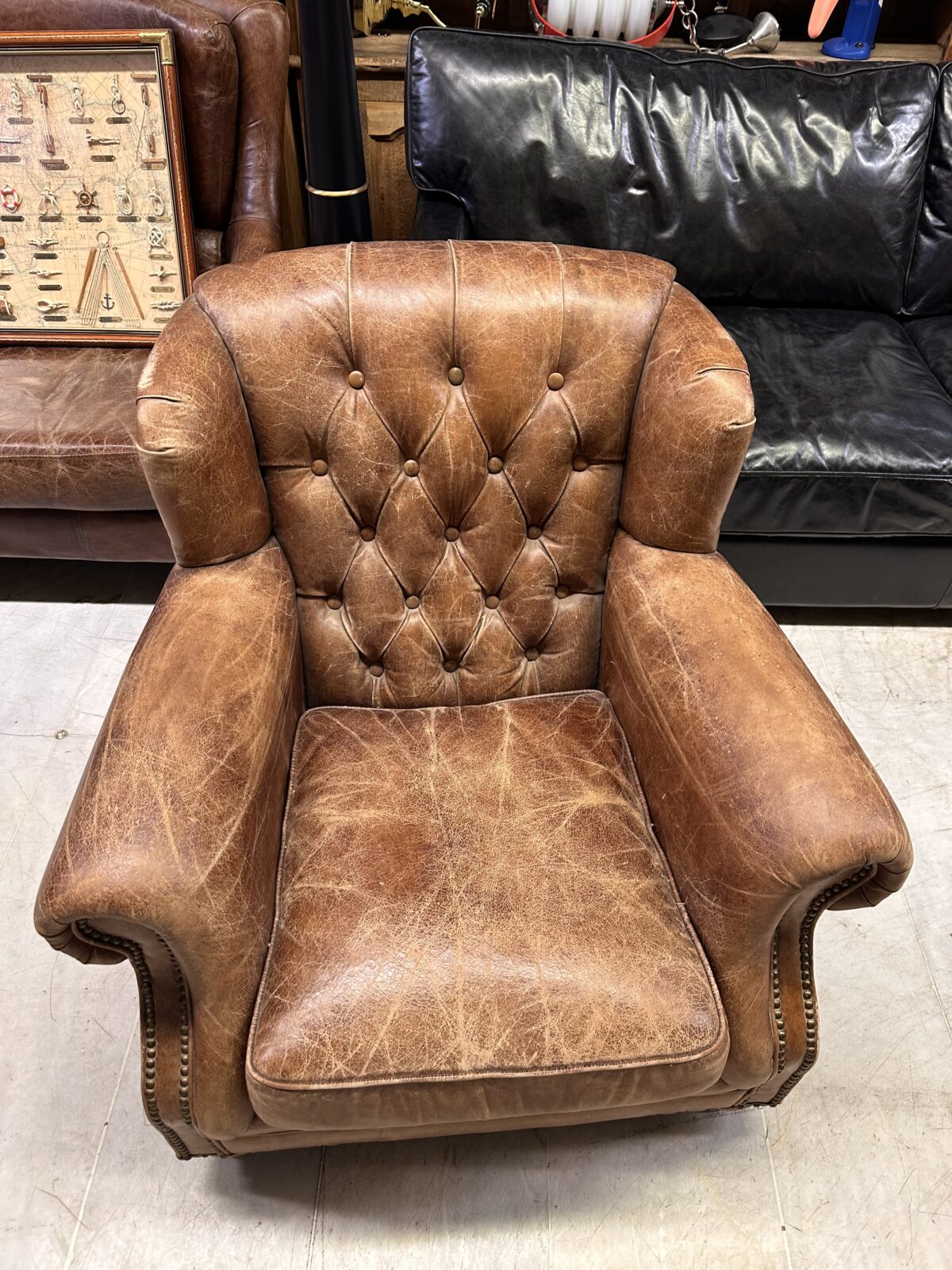 Vintage Chesterfield Deri Berjer - Görsel 4