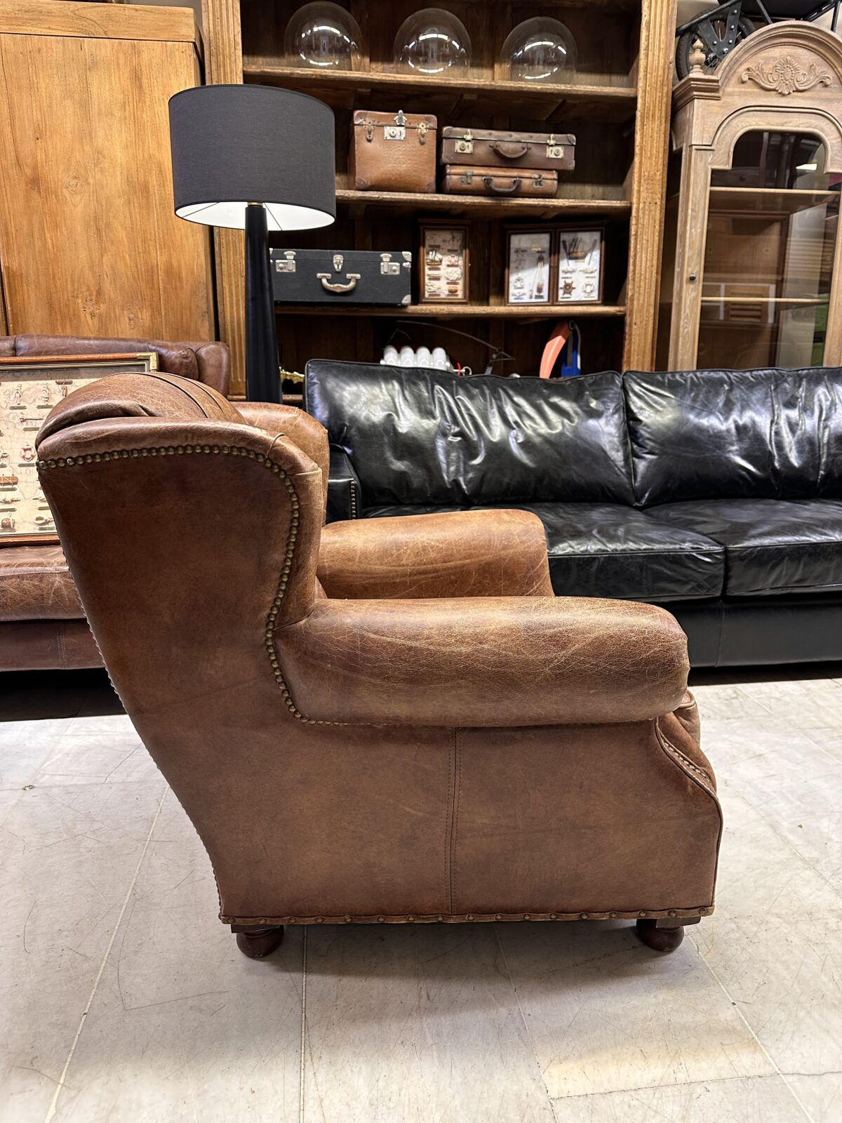 Vintage Chesterfield Deri Berjer - Görsel 2