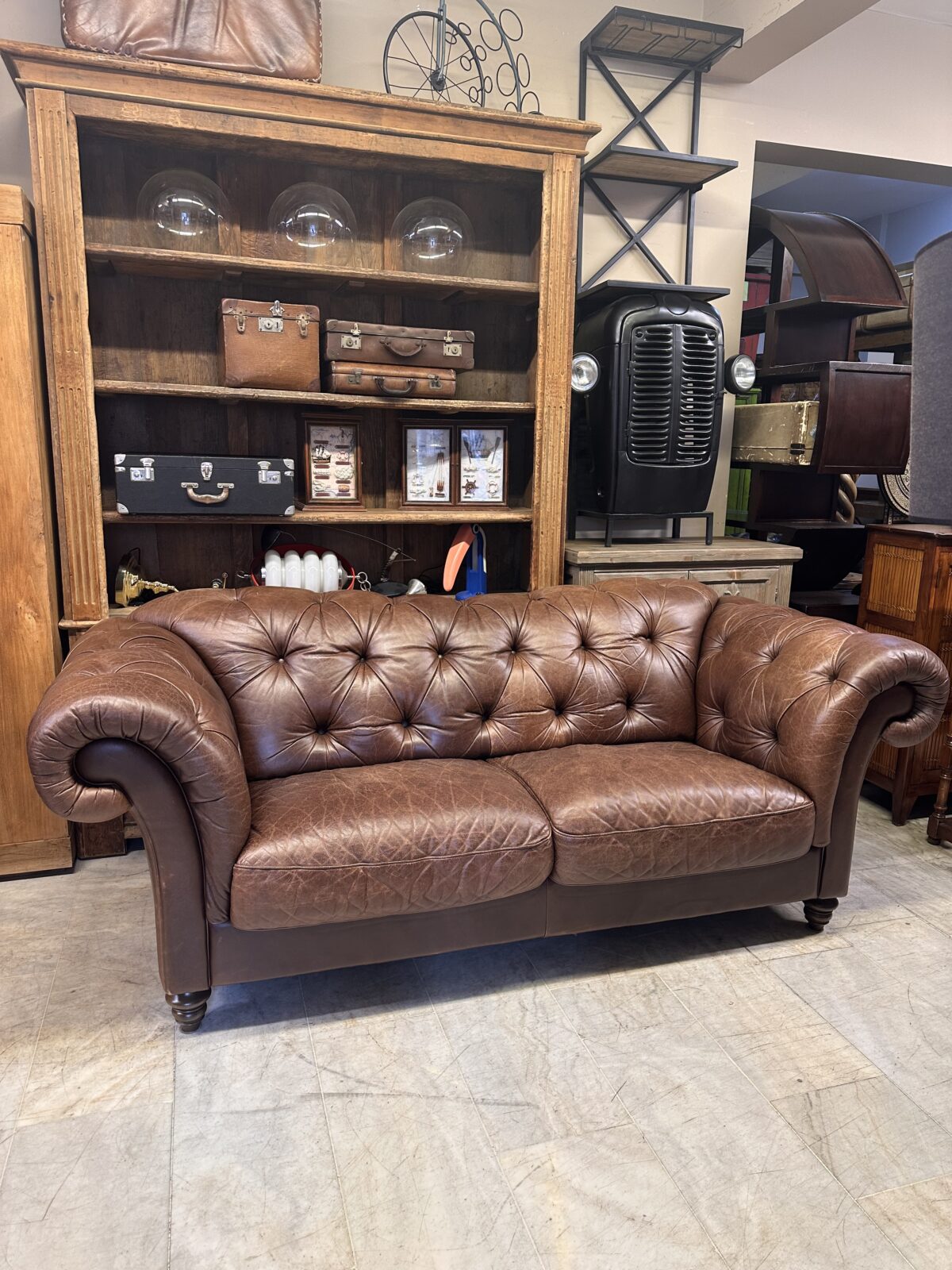 Natuzzı Chesterfield Deri Koltuk - Görsel 1