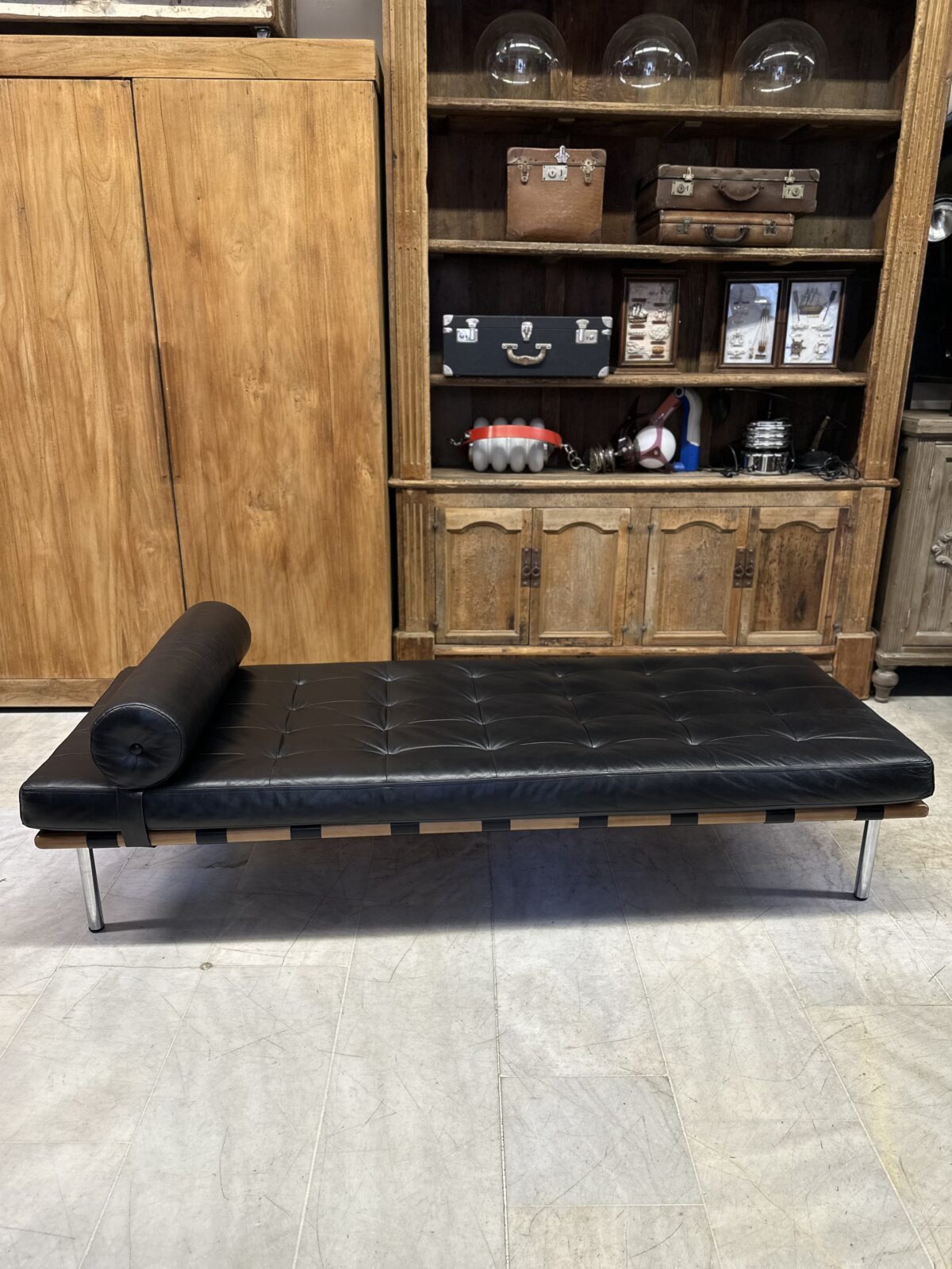 Barcelona Deri Daybed - Görsel 2