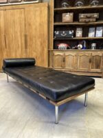 Barcelona Deri Daybed