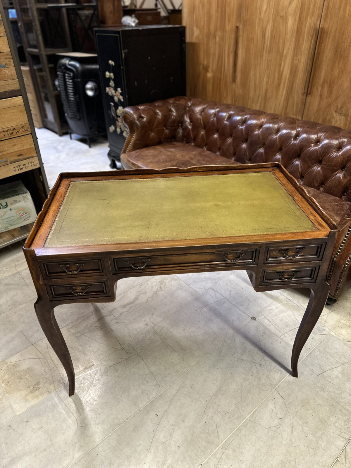 İngiliz ahşap çalışma masası - Görsel 2