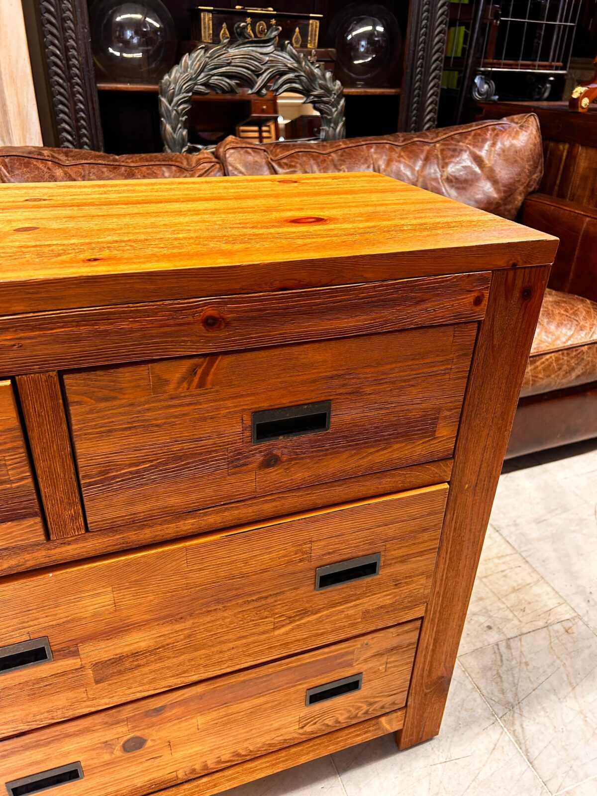 Mudo ahşap aynalı konsol - Görsel 6