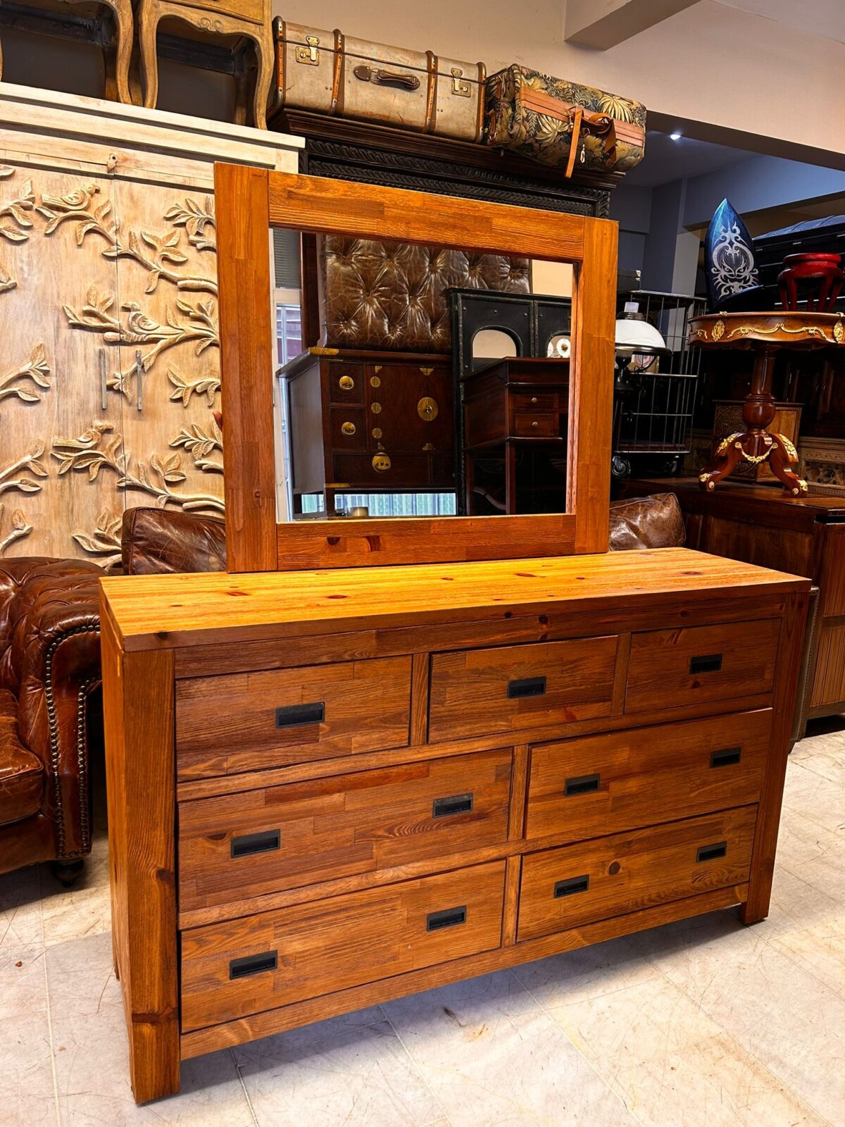 Mudo ahşap aynalı konsol - Görsel 1